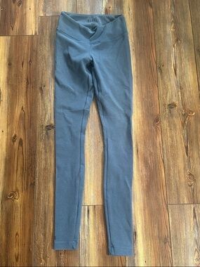 NOBULL  Slate Blue Mid-Rise Leggings XS